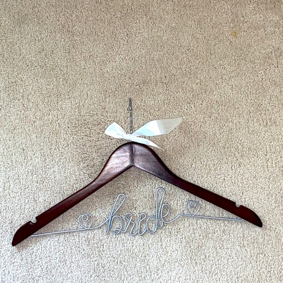 Accessories - BRIDE Hanger
